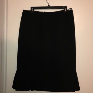 Midi black skirt